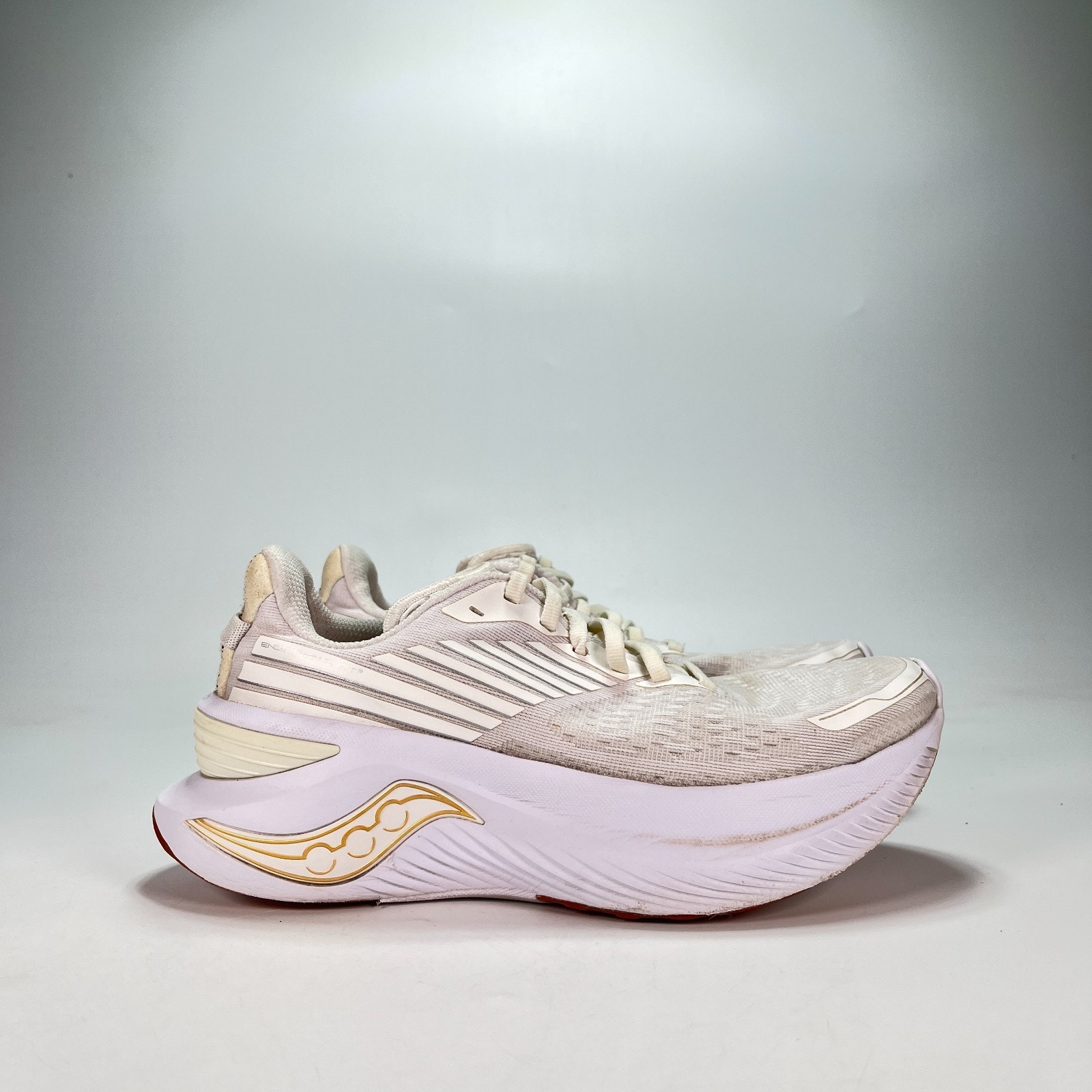 Saucony Endorphin Shift 3 White Gum Running Shoes S10813-13 Women's Size 6.5